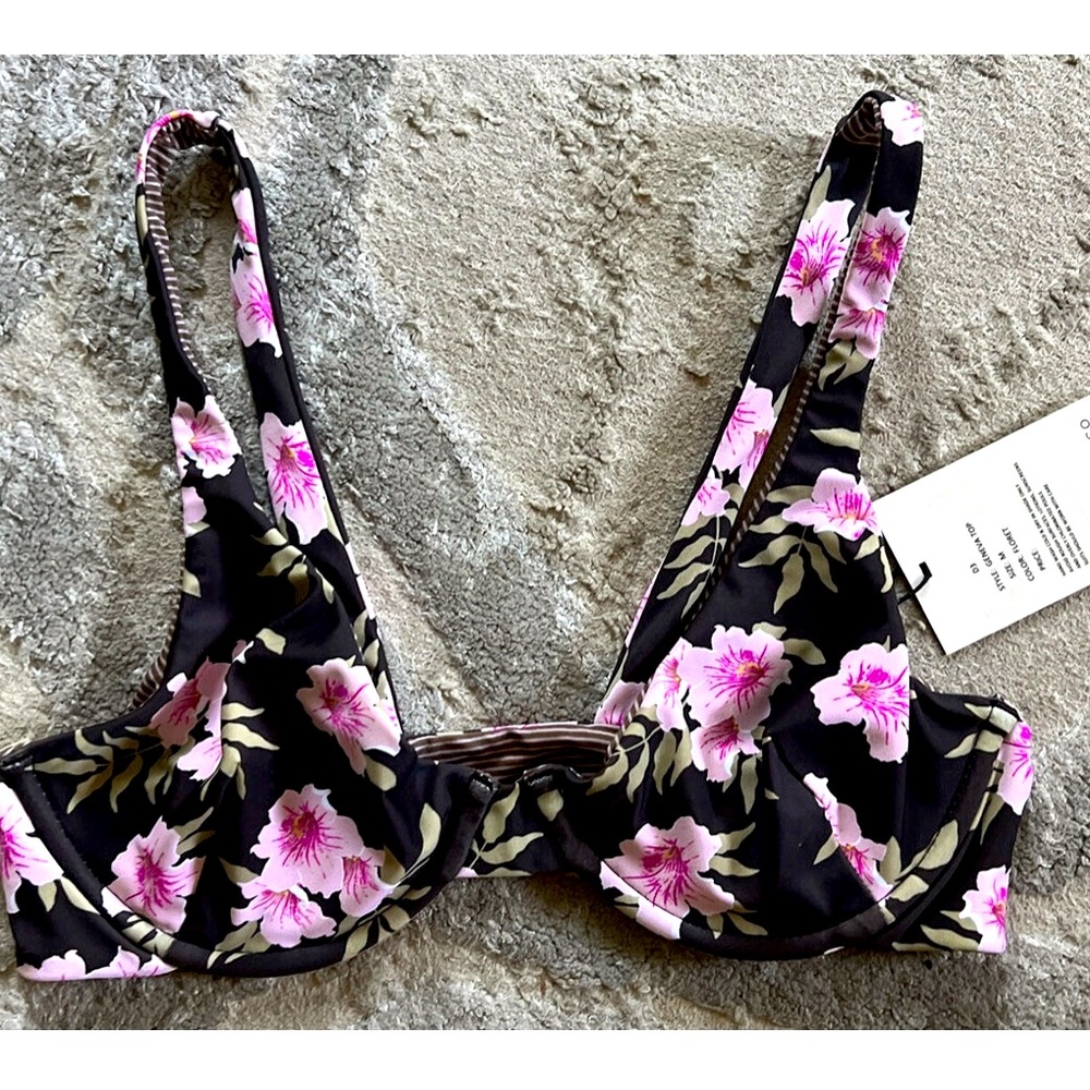 Acacia Swimwear 'GENEVA' Underwire Bikini Top Medium